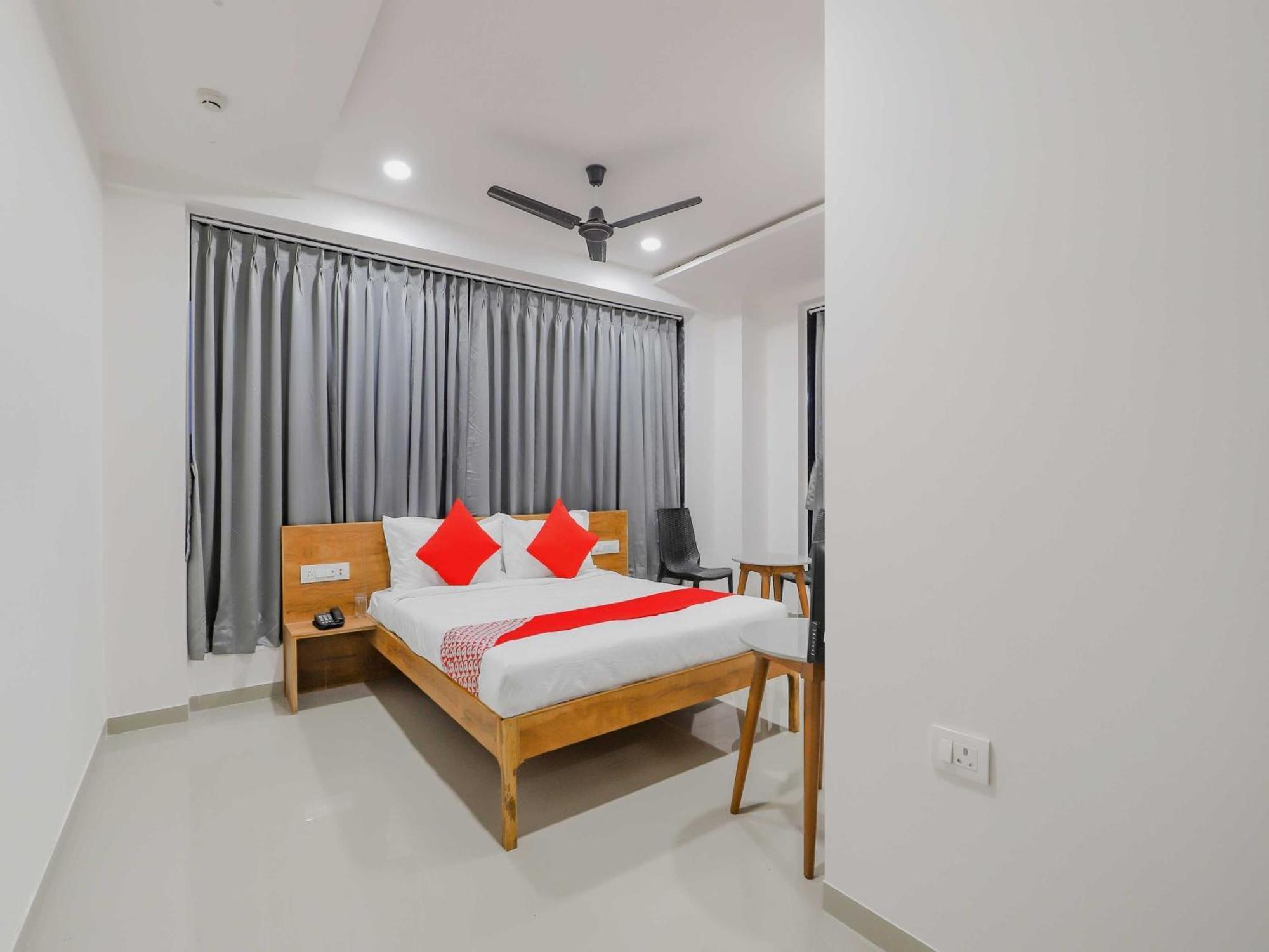 Hotel O Casa Marina Bhatha Екстериор снимка