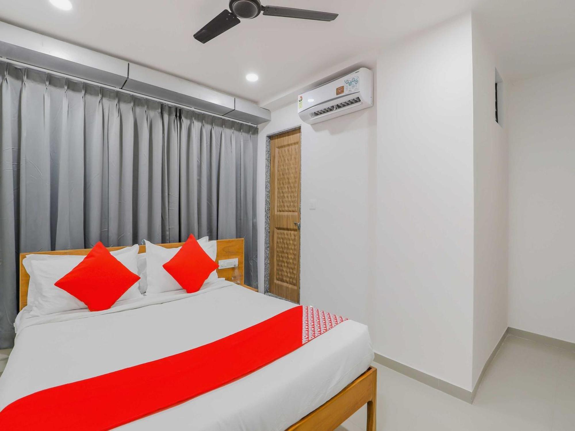 Hotel O Casa Marina Bhatha Екстериор снимка