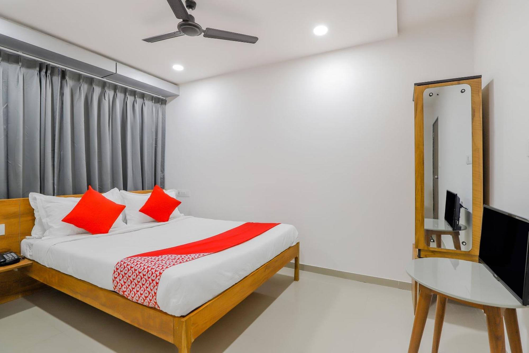 Hotel O Casa Marina Bhatha Екстериор снимка