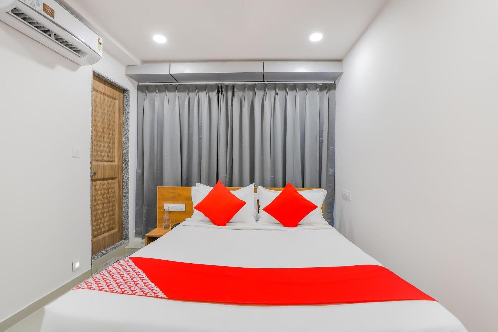 Hotel O Casa Marina Bhatha Екстериор снимка