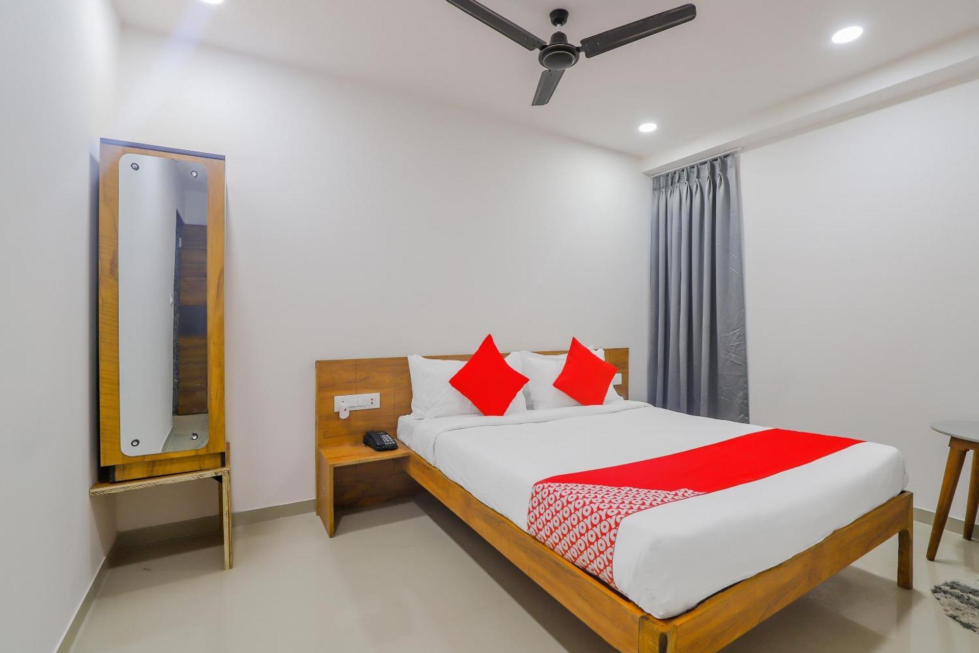 Hotel O Casa Marina Bhatha Екстериор снимка