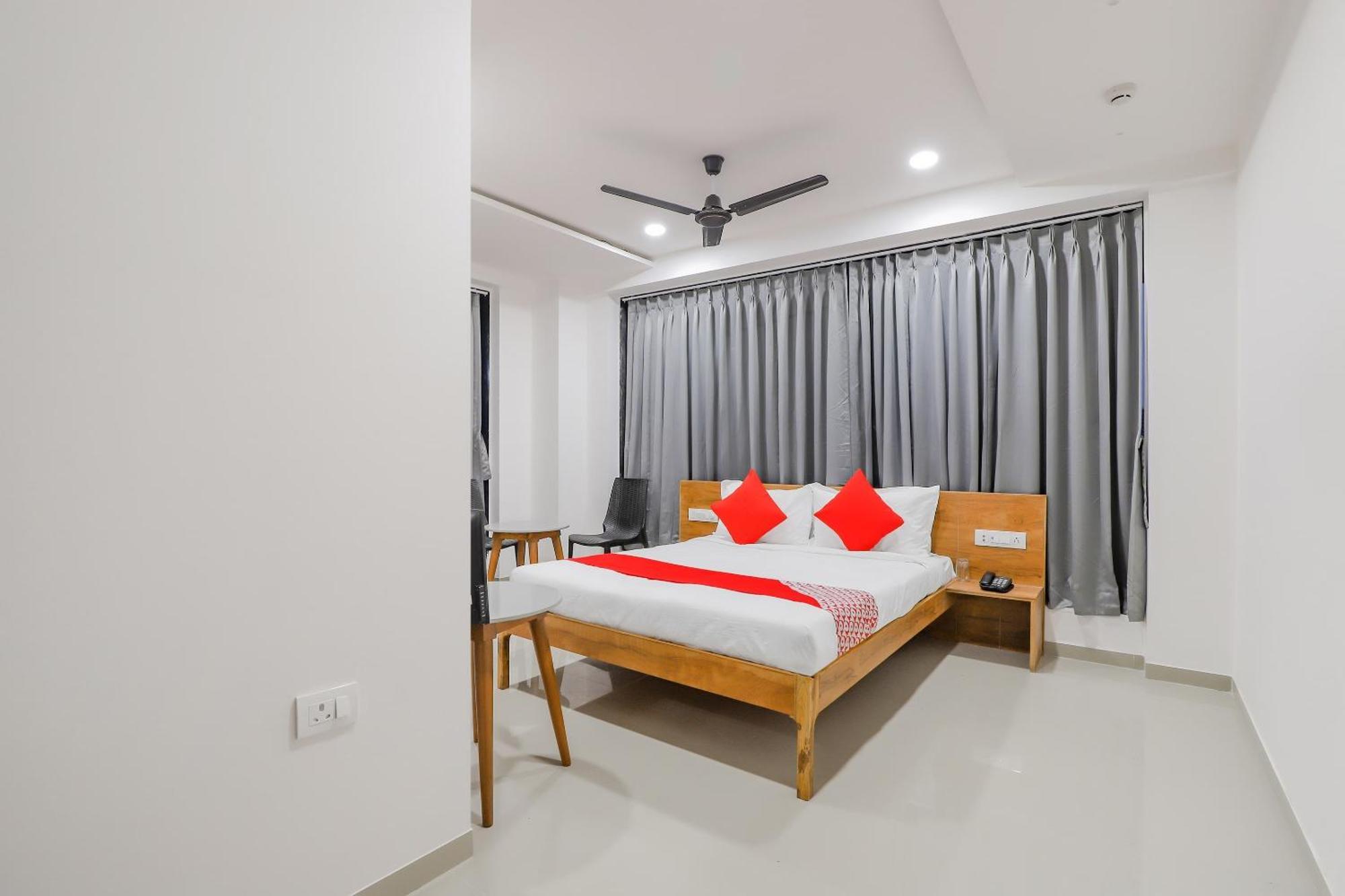 Hotel O Casa Marina Bhatha Екстериор снимка